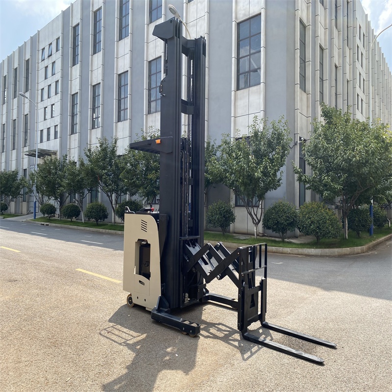 1.6T 1600KG Fork Scissor Type  - Electric Forklift recension och pris