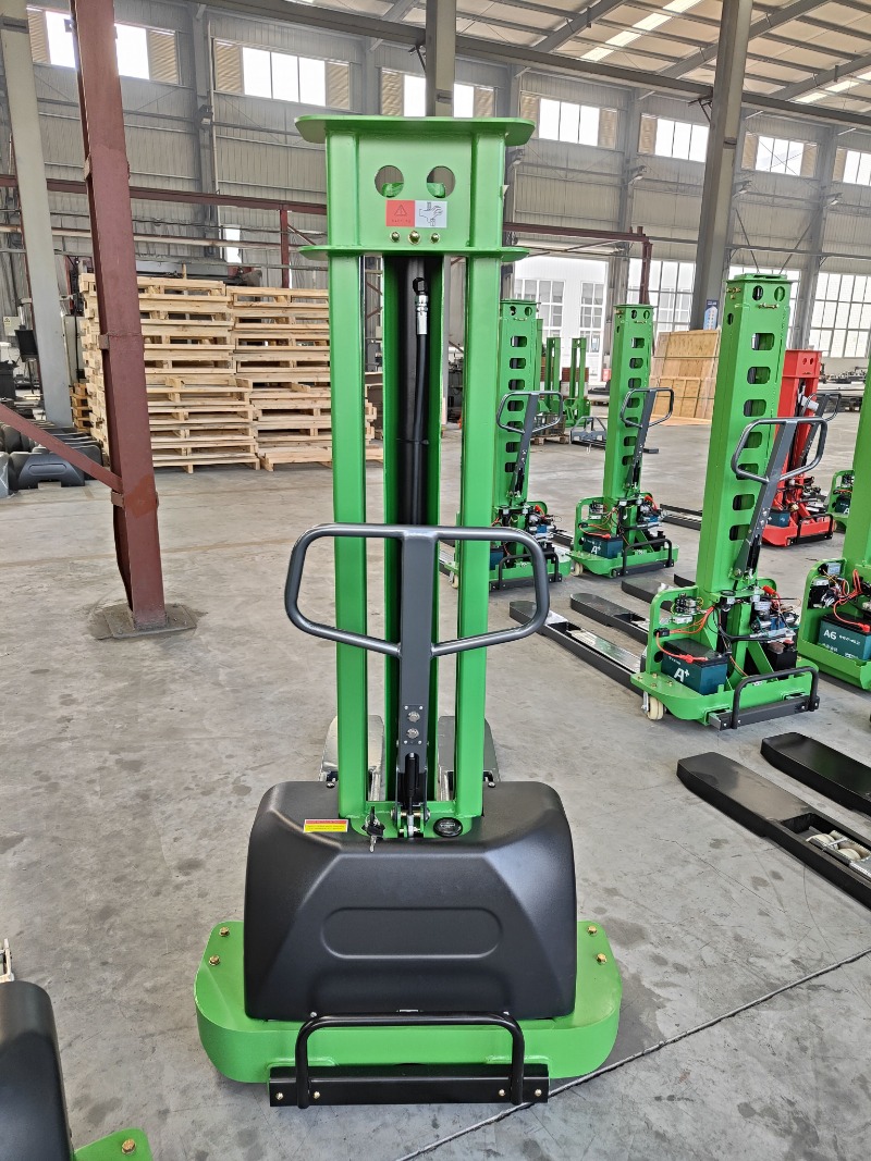 1000kg 1300kg 1500kg Self Load - Electric Forklift recension och pris