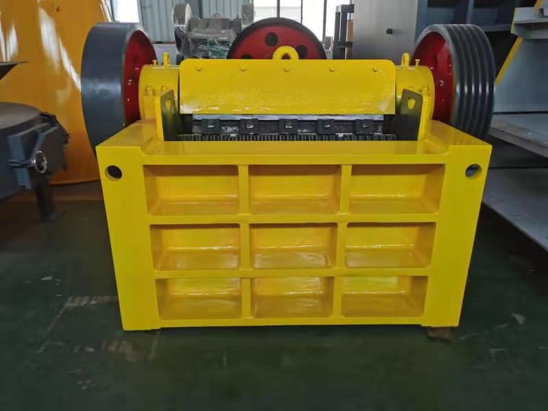 PE 250 X 400 Jaw Crusher Machi - Heavy Equipment Sales recension och pris